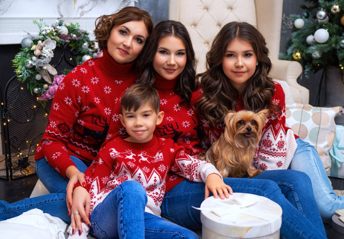 Семейная-фотосессия-Санкт-Петербург-с-собакой