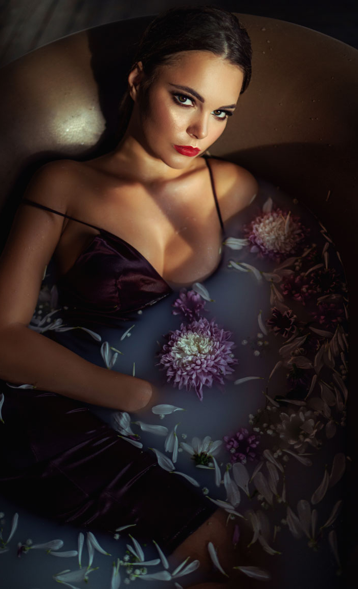 Фотосессия-девушки-в-ванной-1