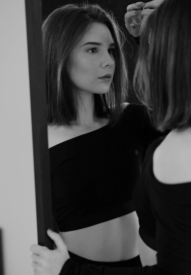 Черно-белая-фотосессия-с-Ксенией-1