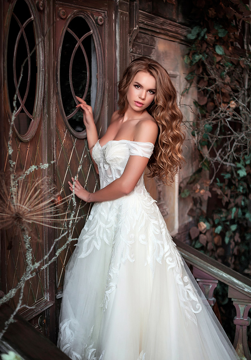 Фотосессия-в-студии-в-свадебном-платье-3