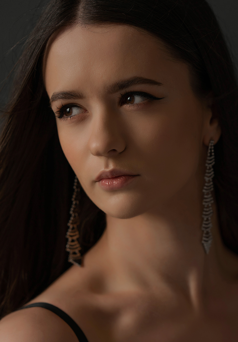 Локаничная-фотосессия-в-студии-с-Лизой-7